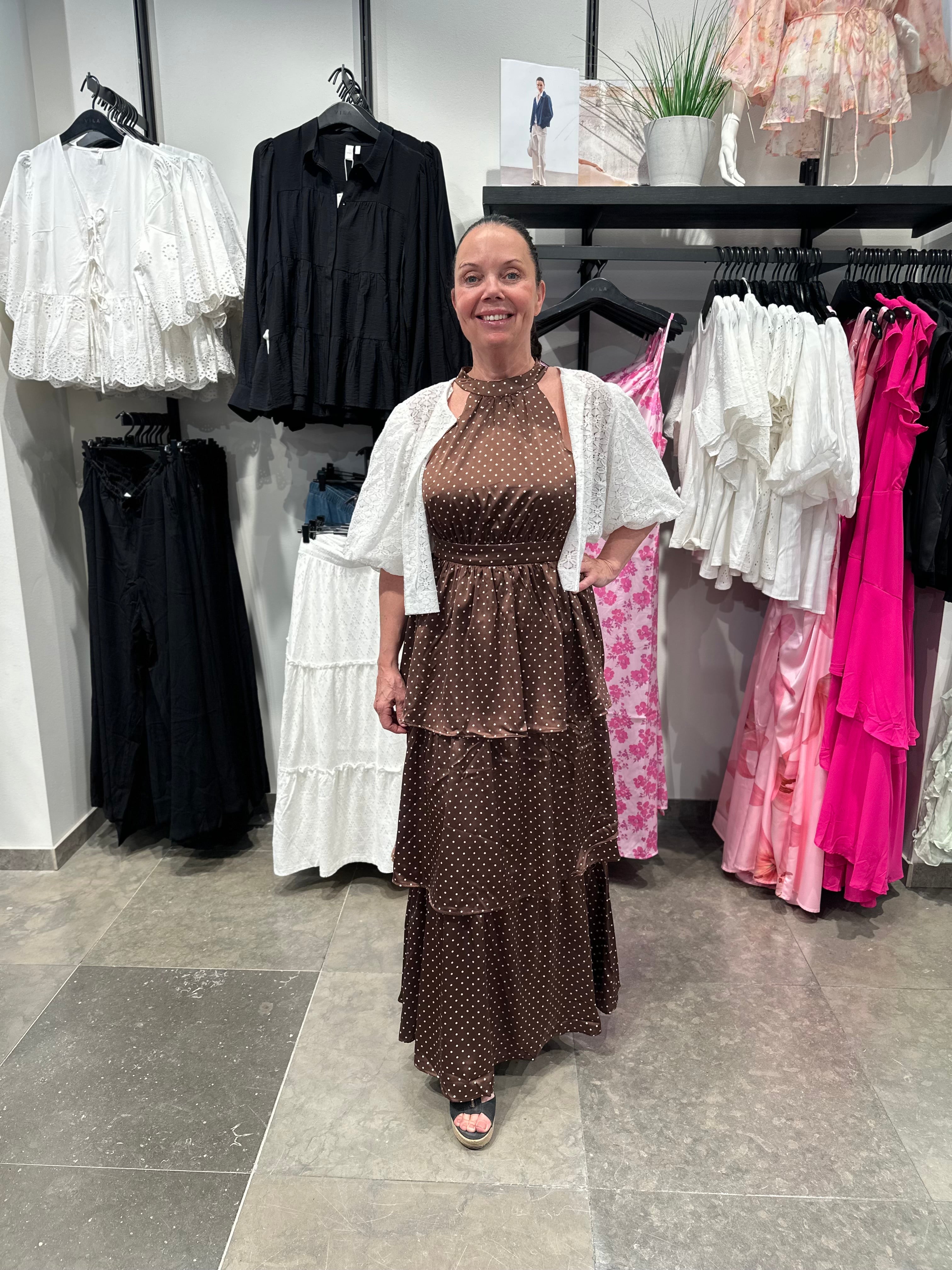 VIKIMMIE Long Dress - Shaved Chocolate - VERO MODA & VILA Bergvik